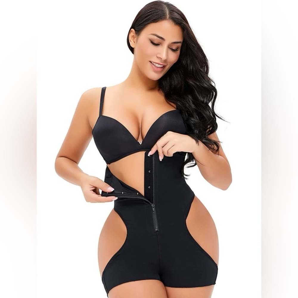 Cut out hook and eye suspender shareware bottom